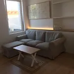 La Marina アパート *